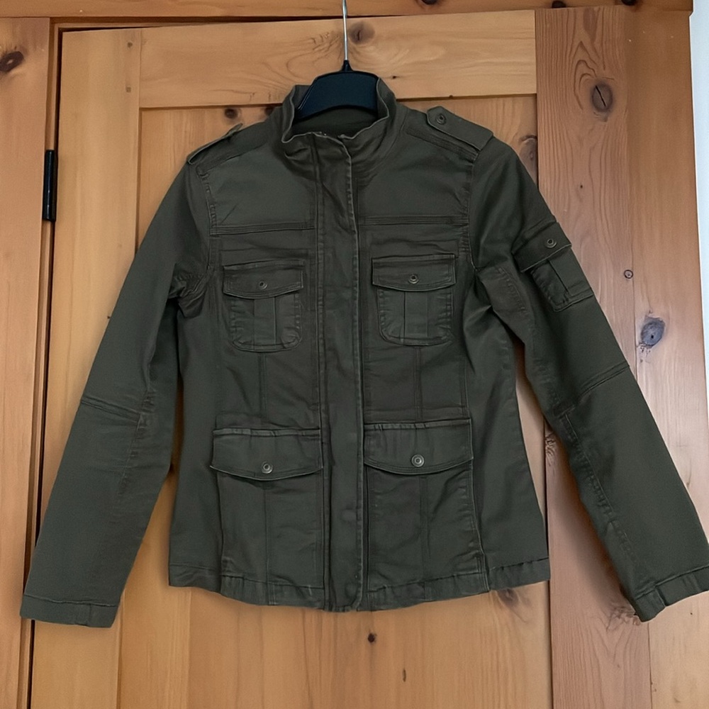 KENSIE JEANS SIZE M OLIVE GREEN  MILITARY UTILITY CARGO JACKET